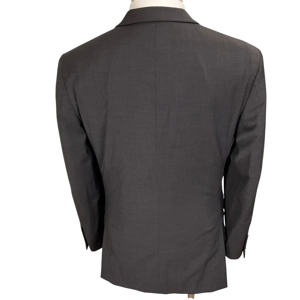 Jos A Bank Traveler Suit Mens 40R 33W Charcoal Travel Tech Slim Classic 2 Button